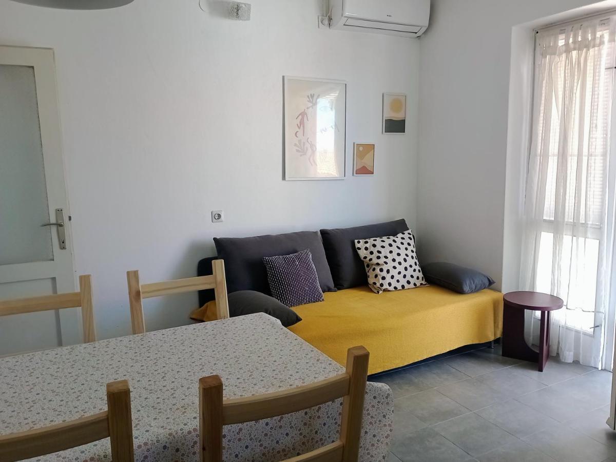 Apartment Brcic Biograd Na Moru Exterior photo
